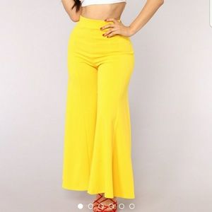 Yellow pants (perfect for summer)